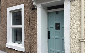 2 Bedroom Terrace Cottage On Edge Of Lake District